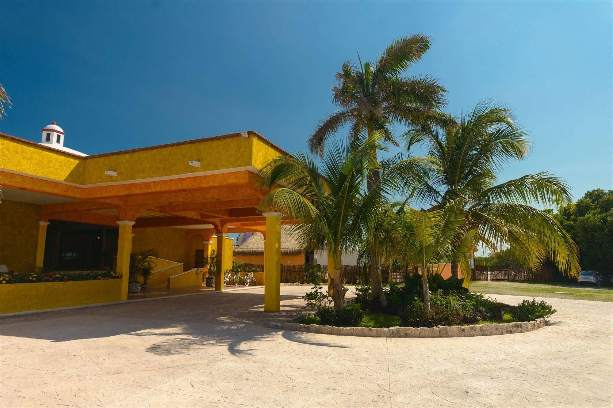 Pavoreal Beach Resort Tulum Exteriör bild